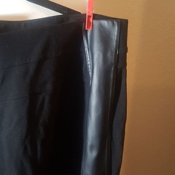 ASHLEY STEWART Black Jeggings - Size 22/24 - Picture 2 of 4